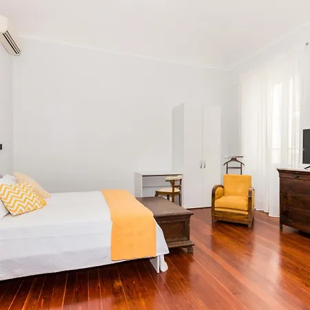 Terrazza Nei Pressi Del Po By Wonderful Italy Apartmán