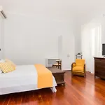 Terrazza Nei Pressi Del Po By Wonderful Italy Lägenhet