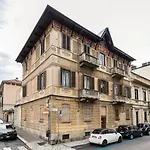 Terrazza Nei Pressi Del Po By Wonderful Italy Lägenhet *